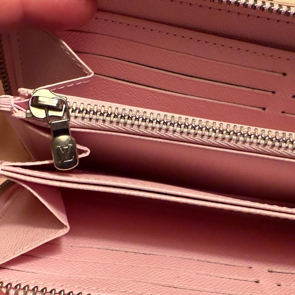 SOLD LOUIS VUITTON LV Escale Used Zippy Long Wallet Leather Pastel Pink - Picture 5 of 13